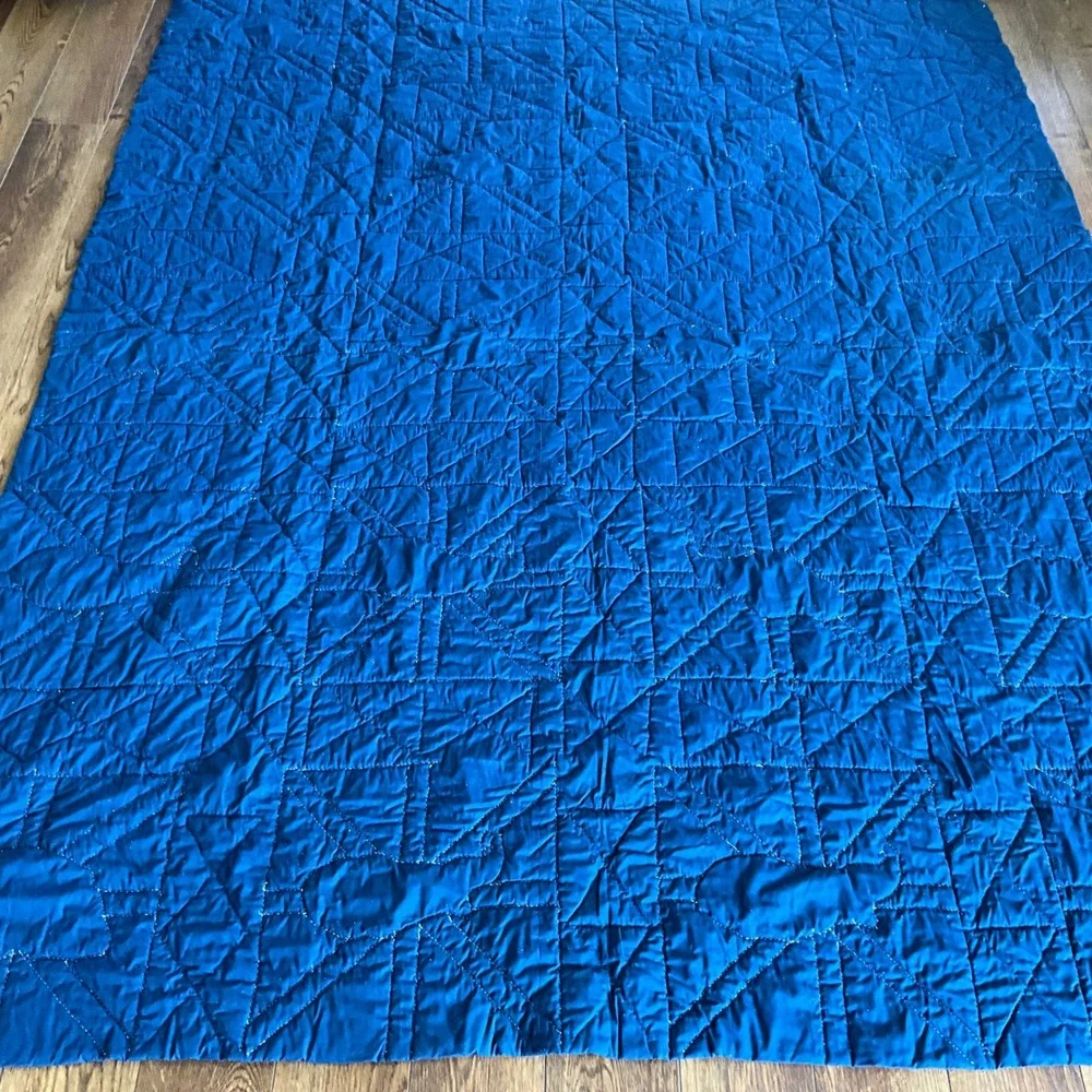 Unbranded handcrafted quilt